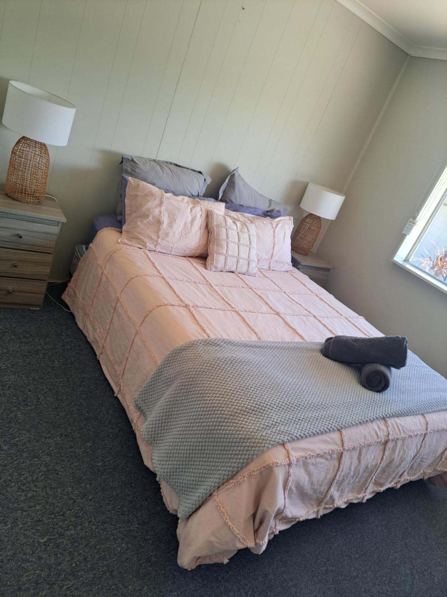 Echo Beach Tourist Park Lakes Entrance Zimmer foto